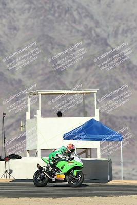 media/Dec-07-2025-CVMA (Sun) [[3e7d2de5dc]]/Race 8-Middleweight Shootout/